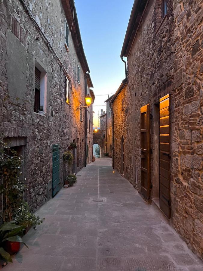 Il Cantuccio Di Monteverdi Marittimo, Borgo Di Canneto Canneto  Eksteriør bilde