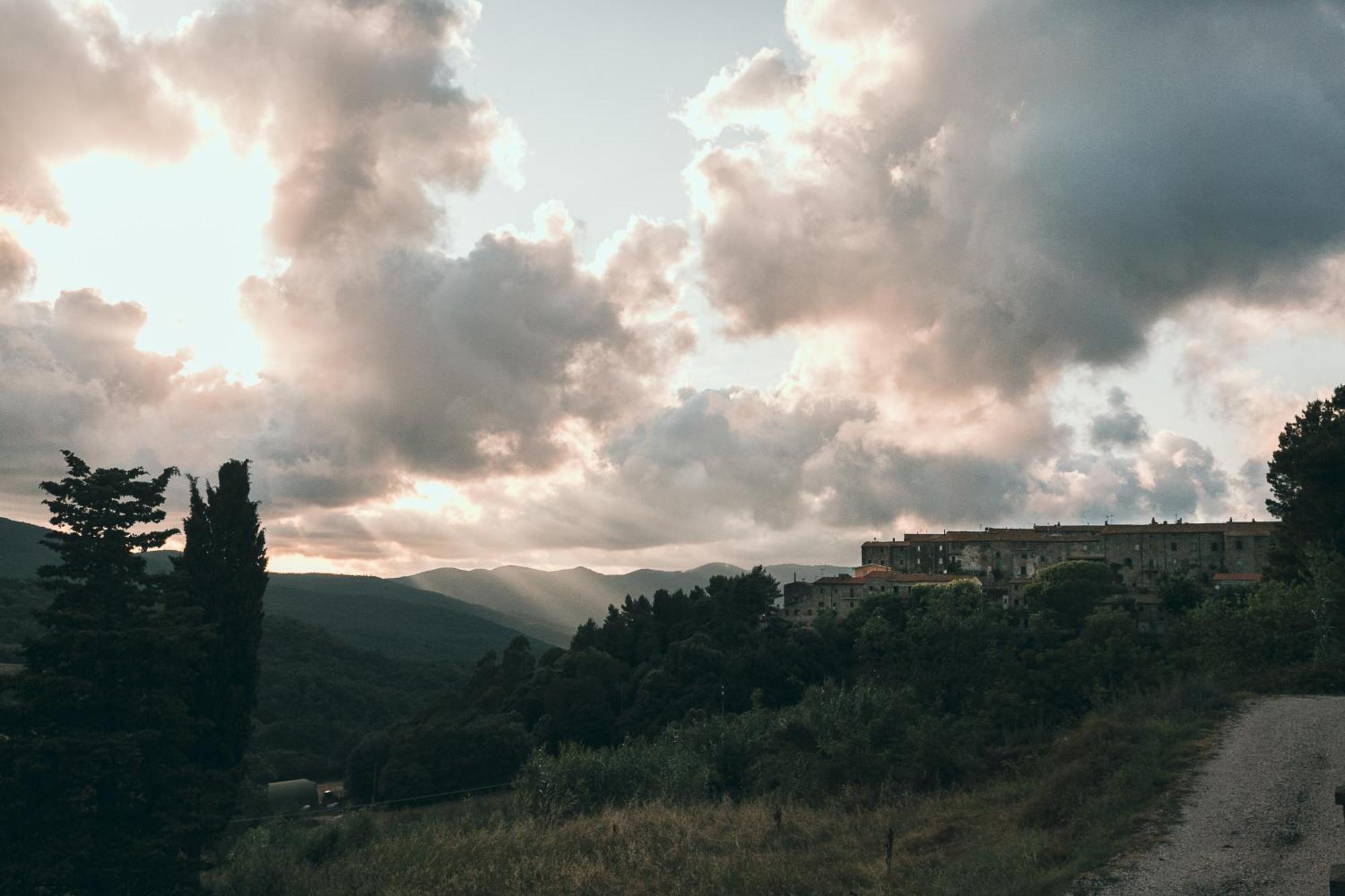 Il Cantuccio Di Monteverdi Marittimo, Borgo Di Canneto Canneto  Eksteriør bilde